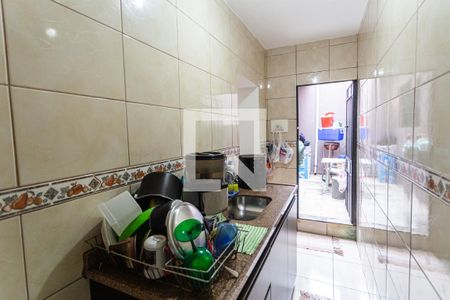 Casa à venda com 300m², 5 quartos e 5 vagas Casa à venda com 300m², 5 quartos e 5 vagasCozinha da Casa dos Fundos