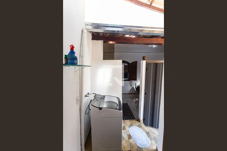 Casa à venda com 300m², 5 quartos e 5 vagas Casa à venda com 300m², 5 quartos e 5 vagasÁrea de Serviço