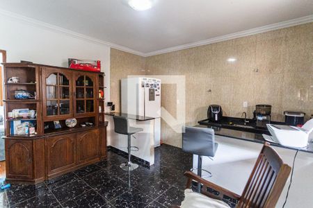 Casa à venda com 300m², 5 quartos e 5 vagas Casa à venda com 300m², 5 quartos e 5 vagasCopa