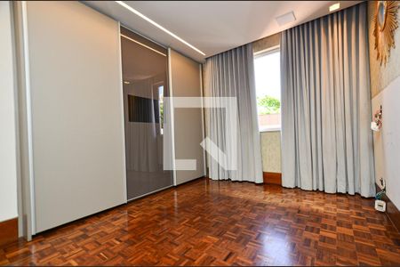 Apartamento à venda com 158m², 4 quartos e 2 vagasQuarto4/ suite