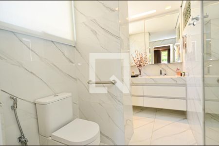 Apartamento à venda com 158m², 4 quartos e 2 vagasBanheiro suite