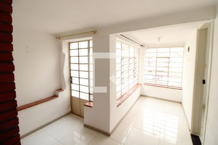 Sala de casa para alugar com 2 quartos, 60m² em Parada Inglesa, São Paulo