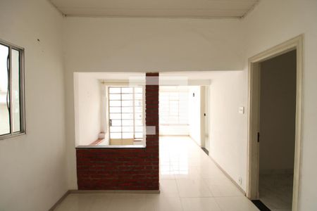 Sala de casa para alugar com 2 quartos, 60m² em Parada Inglesa, São Paulo