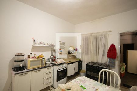 Casa à venda com 110m², 4 quartos e 1 vaga Casa à venda com 110m², 4 quartos e 1 vagaCozinha