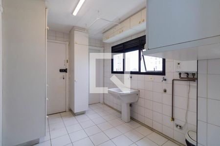 Apartamento para alugar com 234m², 3 quartos e 4 vagasÁrea de Serviço