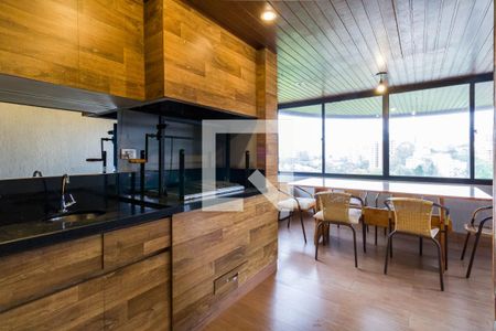 Apartamento para alugar com 234m², 3 quartos e 4 vagasVaranda