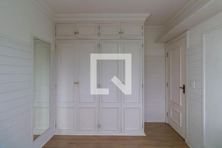 Apartamento para alugar com 234m², 3 quartos e 4 vagasSuíte 2