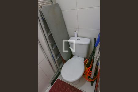 Apartamento para alugar com 167m², 4 quartos e 3 vagasBanheiro de serviço