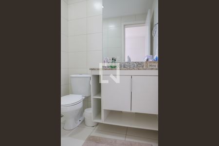 Apartamento para alugar com 167m², 4 quartos e 3 vagasBanheiro da Suíte 2