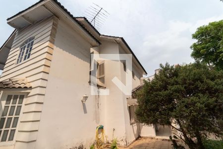 Casa à venda com 320m², 4 quartos e 5 vagasQuintal