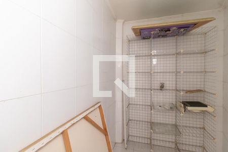 Casa à venda com 320m², 4 quartos e 5 vagasDepósito