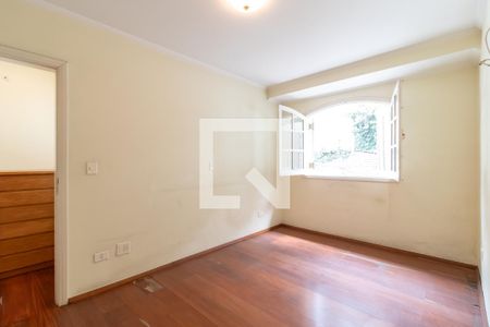 Casa à venda com 320m², 4 quartos e 5 vagasQuarto 1