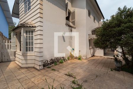 Casa à venda com 320m², 4 quartos e 5 vagasQuintal