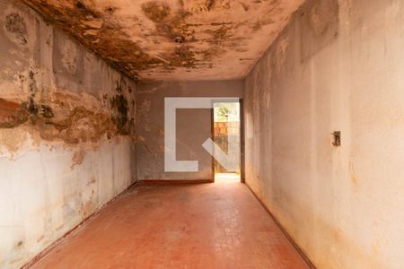 Casa à venda com 336m², 3 quartos e 6 vagas Casa à venda com 336m², 3 quartos e 6 vagasGaragem