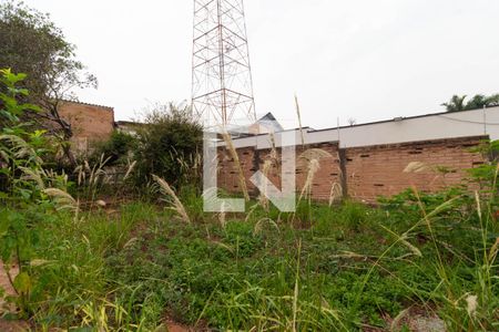 Casa à venda com 336m², 3 quartos e 6 vagas Casa à venda com 336m², 3 quartos e 6 vagasQuintal