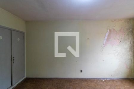 Casa à venda com 336m², 3 quartos e 6 vagas Casa à venda com 336m², 3 quartos e 6 vagasQuarto 02