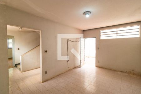 Casa à venda com 336m², 3 quartos e 6 vagas Casa à venda com 336m², 3 quartos e 6 vagasSala de Jantar