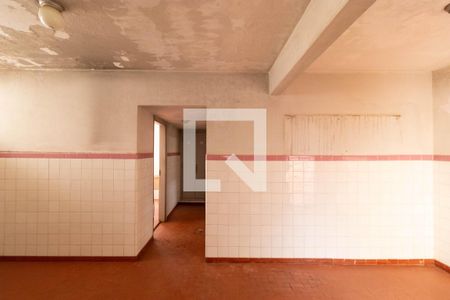 Casa à venda com 336m², 3 quartos e 6 vagas Casa à venda com 336m², 3 quartos e 6 vagasCozinha