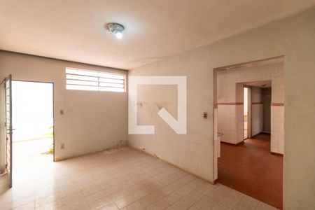 Casa à venda com 336m², 3 quartos e 6 vagas Casa à venda com 336m², 3 quartos e 6 vagasSala de Jantar