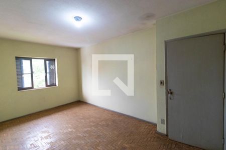 Casa à venda com 336m², 3 quartos e 6 vagas Casa à venda com 336m², 3 quartos e 6 vagasQuarto 02