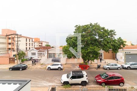 Casa à venda com 336m², 3 quartos e 6 vagas Casa à venda com 336m², 3 quartos e 6 vagasVista do Quarto 02