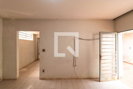 Casa à venda com 336m², 3 quartos e 6 vagas Casa à venda com 336m², 3 quartos e 6 vagasSala de Jantar