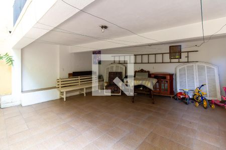 Casa à venda com 363m², 4 quartos e 4 vagasQuintal