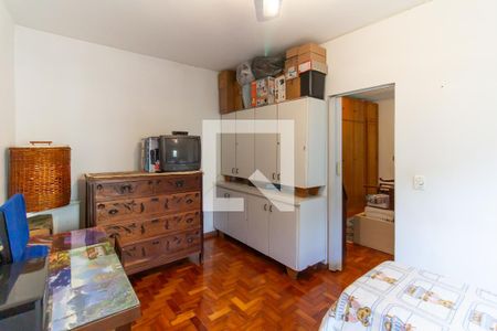 Casa à venda com 363m², 4 quartos e 4 vagasQuarto da edícula