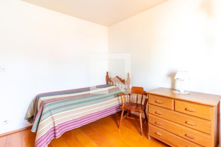 Casa à venda com 363m², 4 quartos e 4 vagasQuarto 3