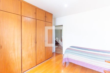 Casa à venda com 363m², 4 quartos e 4 vagasQuarto 3