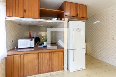 Casa à venda com 363m², 4 quartos e 4 vagasCozinha