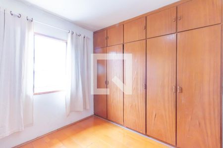 Casa à venda com 363m², 4 quartos e 4 vagasQuarto 3