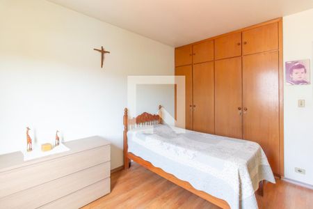 Casa à venda com 363m², 4 quartos e 4 vagasQuarto 4