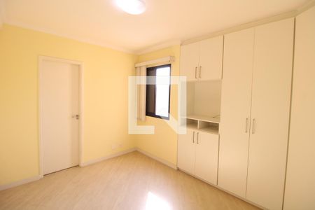 Apartamento à venda com 86m², 2 quartos e 2 vagasQuarto 2