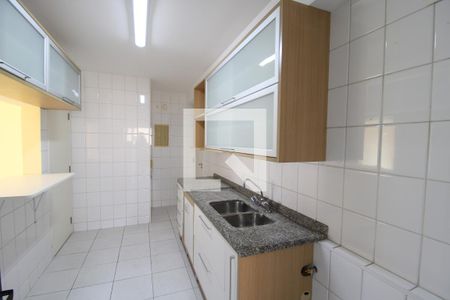 Apartamento à venda com 86m², 2 quartos e 2 vagasCozinha