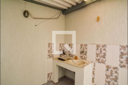 Casa à venda com 130m², 2 quartos e 1 vagaÁrea de Serviço