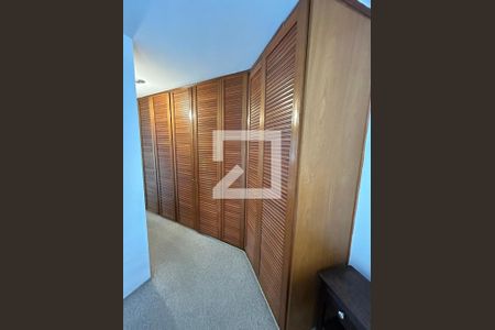 Apartamento para alugar com 118m², 3 quartos e 2 vagassuite