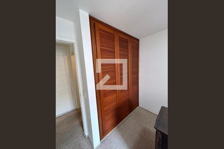 Apartamento para alugar com 118m², 3 quartos e 2 vagasQuarto 2