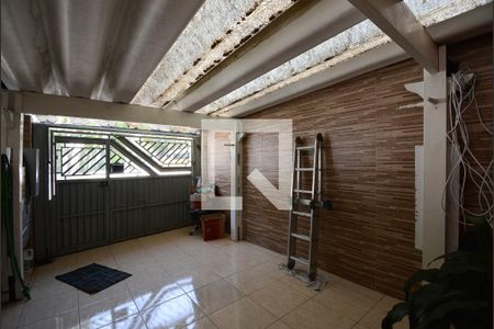 Casa à venda com 100m², 3 quartos e 1 vaga Casa à venda com 100m², 3 quartos e 1 vagagaragem