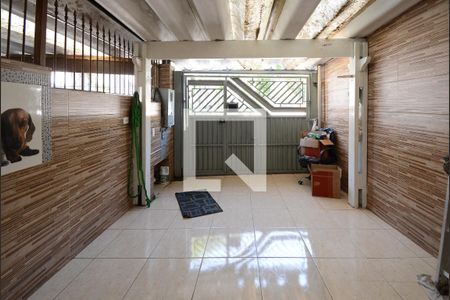 Casa à venda com 100m², 3 quartos e 1 vaga Casa à venda com 100m², 3 quartos e 1 vagagaragem