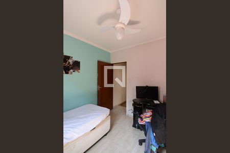 Casa à venda com 100m², 3 quartos e 1 vaga Casa à venda com 100m², 3 quartos e 1 vagaQuarto 2