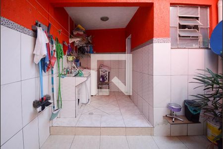 Casa à venda com 100m², 3 quartos e 1 vaga Casa à venda com 100m², 3 quartos e 1 vagaLavanderia