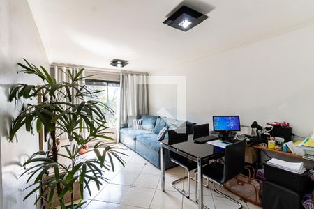 Sala de apartamento para alugar com 2 quartos, 62m² em Jardim Santa Emília, São Paulo