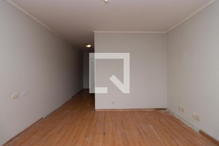 Casa à venda com 680m², 6 quartos e 7 vagas Casa à venda com 680m², 6 quartos e 7 vagasQuarto Suíte 4