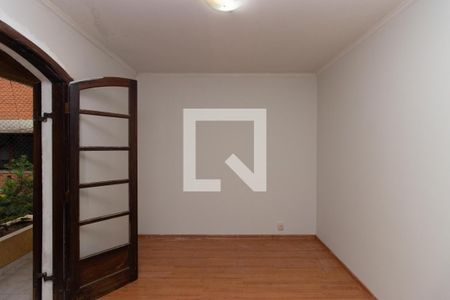 Casa à venda com 680m², 6 quartos e 7 vagas Casa à venda com 680m², 6 quartos e 7 vagasQuarto Suíte 1