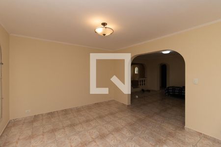 Casa à venda com 680m², 6 quartos e 7 vagas Casa à venda com 680m², 6 quartos e 7 vagasSala 3