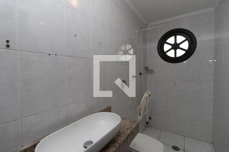 Casa à venda com 680m², 6 quartos e 7 vagas Casa à venda com 680m², 6 quartos e 7 vagasBanheiro Social
