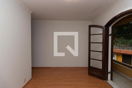 Casa à venda com 680m², 6 quartos e 7 vagas Casa à venda com 680m², 6 quartos e 7 vagasQuarto Suíte 1