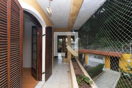 Casa à venda com 680m², 6 quartos e 7 vagas Casa à venda com 680m², 6 quartos e 7 vagasSacada Quartos