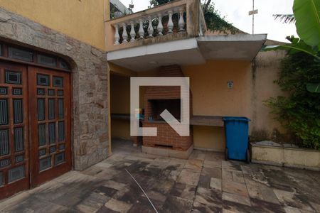 Casa à venda com 680m², 6 quartos e 7 vagas Casa à venda com 680m², 6 quartos e 7 vagasChurrasqueira